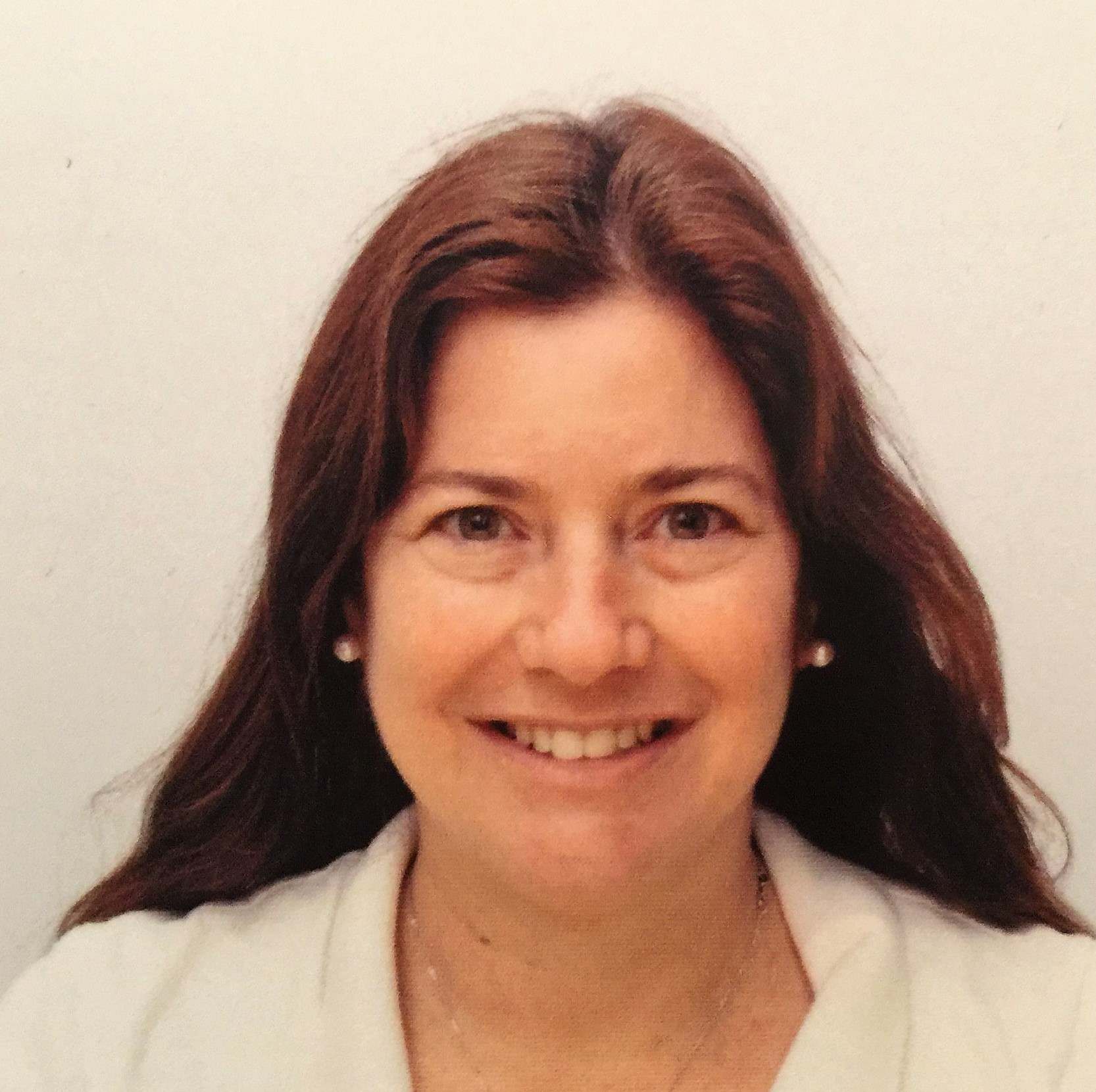 eileenpassportheadshotsmall